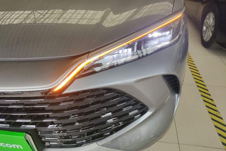 Used BYD Song L DM-i 2024 112 km Leading Edition Left Front Headlight