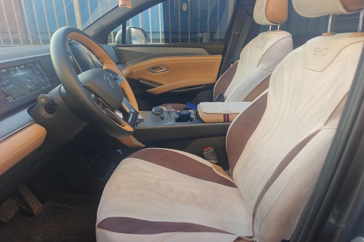Used BYD Song L DM-i 2024 112 km Beyond Edition Left Front Seat