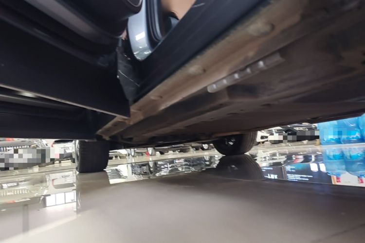 Used BYD Song L DM-i 2024 112 km Beyond Edition Left Side Sill