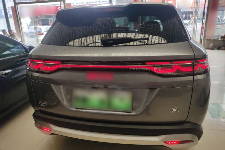 Used BYD Song L DM-i 2024 112 km Leading Edition Rear