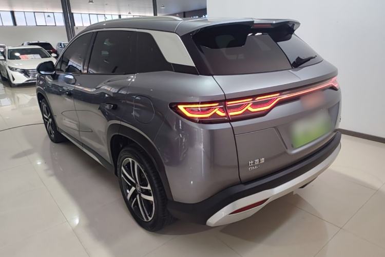 Used BYD Song L DM-i 2024 112 km Beyond Edition Rear Left 45 Deg