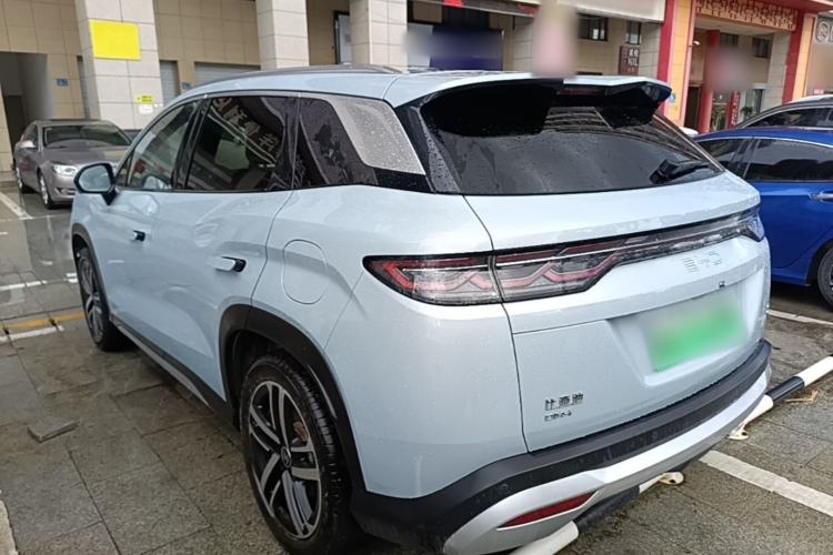 Used BYD Song L DM-i 2024 112 km Beyond Edition Rear Left 45 Deg