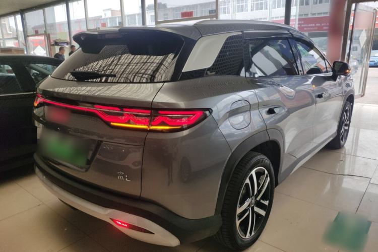 Used BYD Song L DM-i 2024 112 km Leading Edition Rear Right 45 Deg
