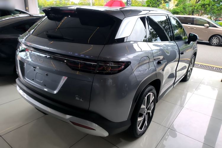 Used BYD Song L DM-i 2024 160km Beyond Edition Rear Right 45 Deg