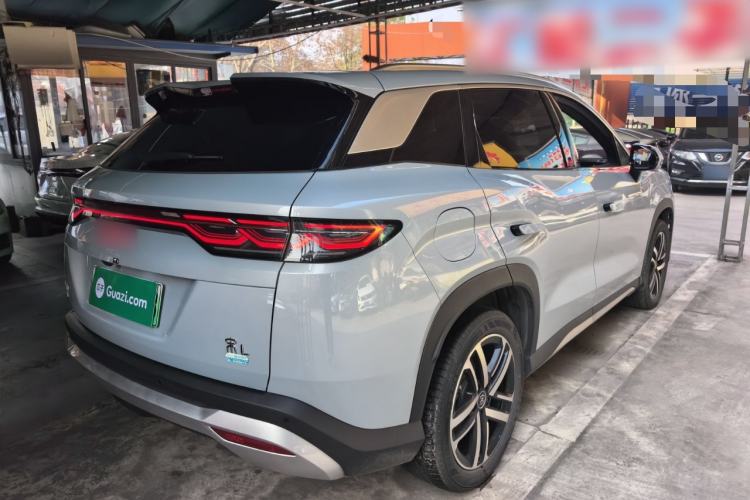 Used BYD Song L DM-i 2024 112 km Beyond Edition Rear Right 45 Deg