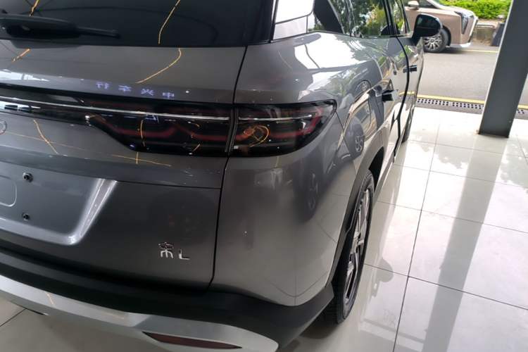 Used BYD Song L DM-i 2024 160km Beyond Edition Right Rear Taillight
