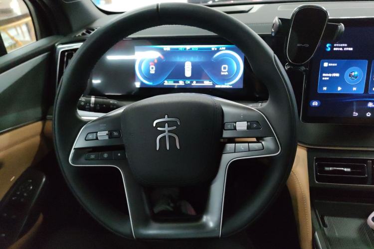Used BYD Song L DM-i 2024 75km Leading Edition Steering Wheel