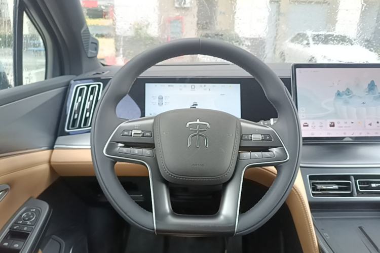 Used BYD Song L DM-i 2024 112 km Beyond Edition Steering Wheel