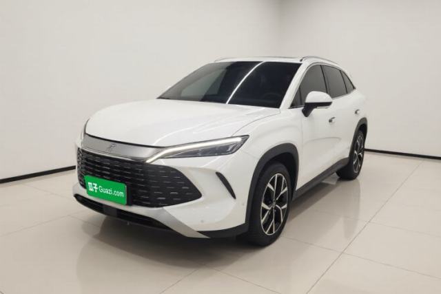 Ojetý BYD Song L DM-i 2024 160 km Excellence Version