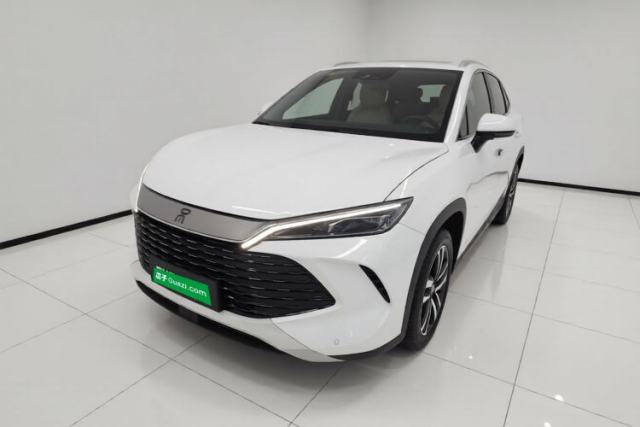 Ojetý BYD Song L DM-i 2024 112 km Beyond Edition