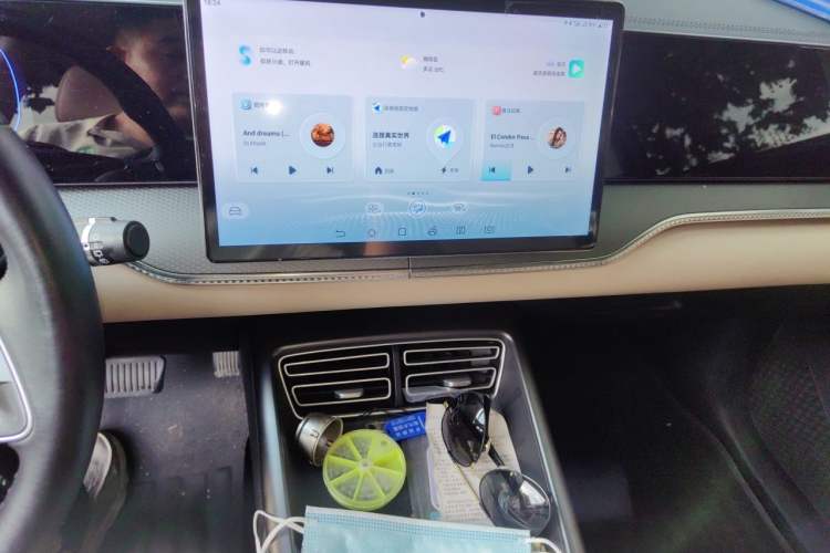Used BYD Song L DM-i 2024 112 km Beyond Edition Audio And AC Panel