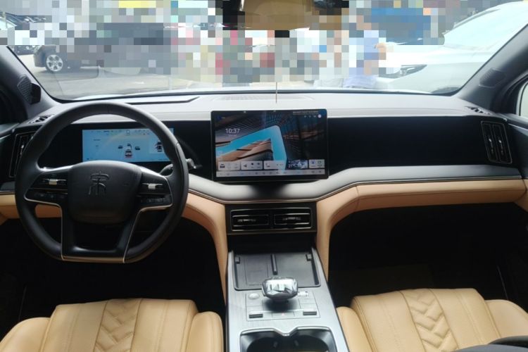 Used BYD Song L DM-i 2024 112 km Beyond Edition Center Console