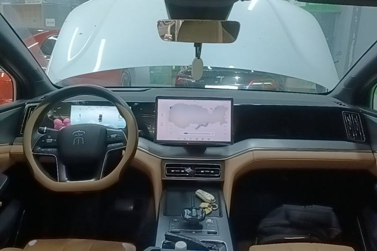 Used BYD Song L DM-i 2024 75km Leading Edition Center Console