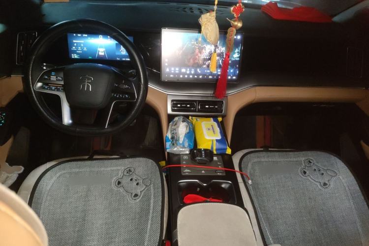 Used BYD Song L DM-i 2024 112 km Leading Edition Center Console