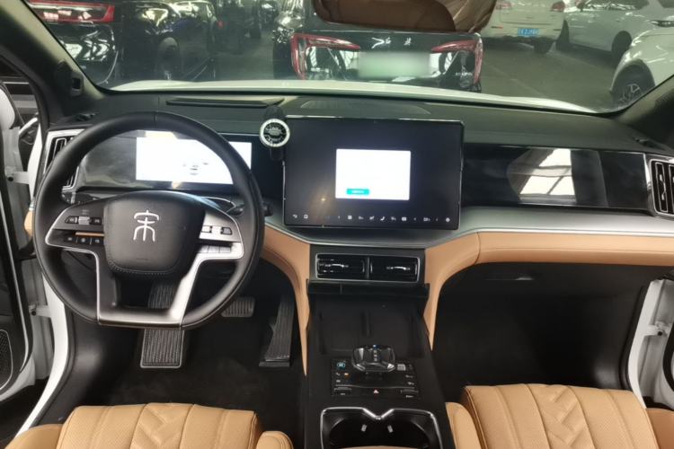 Used BYD Song L DM-i 2024 160km Beyond Edition Center Console
