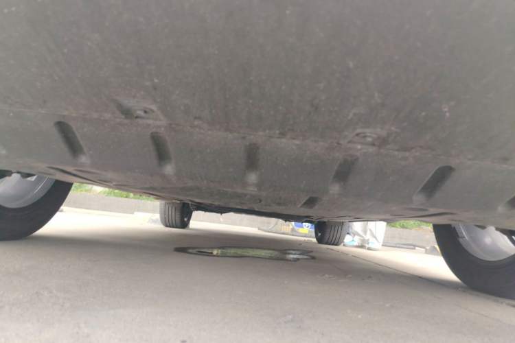 Used BYD Song L DM-i 2024 112 km Beyond Edition Chassis Front