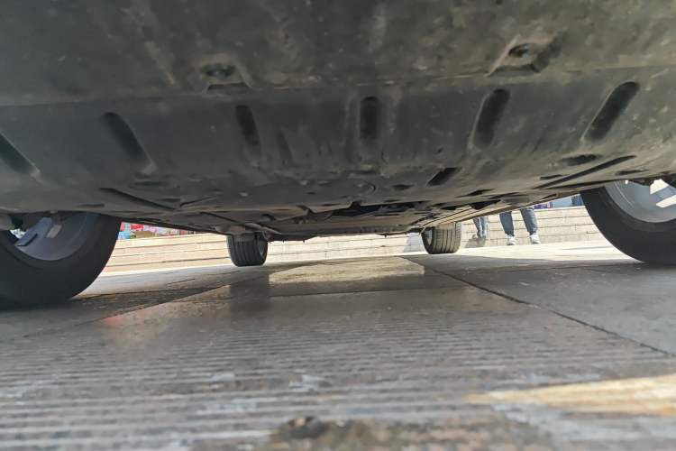 Used BYD Song L DM-i 2024 112 km Beyond Edition Chassis Front