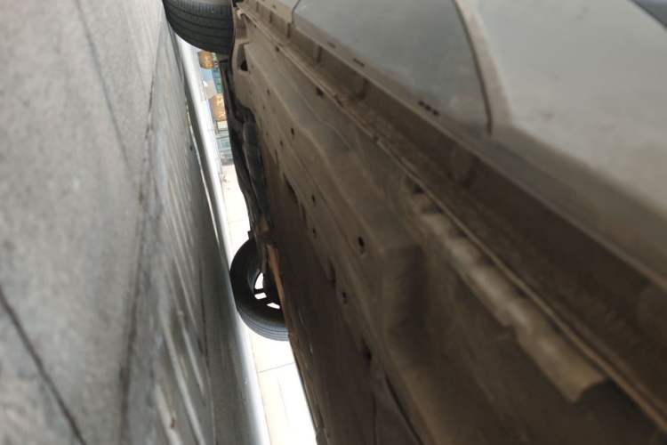 Used BYD Song L DM-i 2024 112 km Beyond Edition Chassis Rear Left