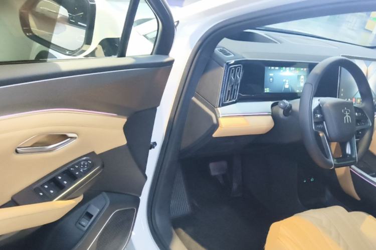 Used BYD Song L DM-i 2024 160 km Excellence Version Driver Seat