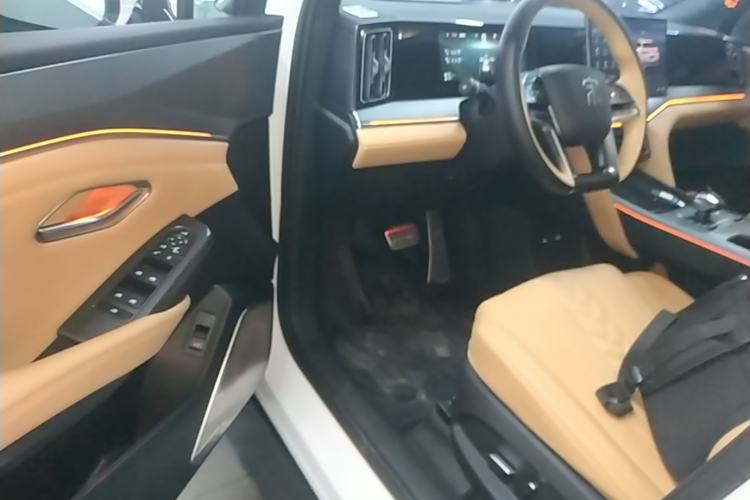 Used BYD Song L DM-i 2024 112 km Beyond Edition Driver Seat