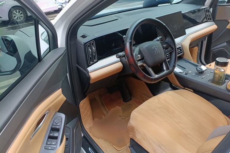 Used BYD Song L DM-i 2024 112 km Beyond Edition Driver Seat