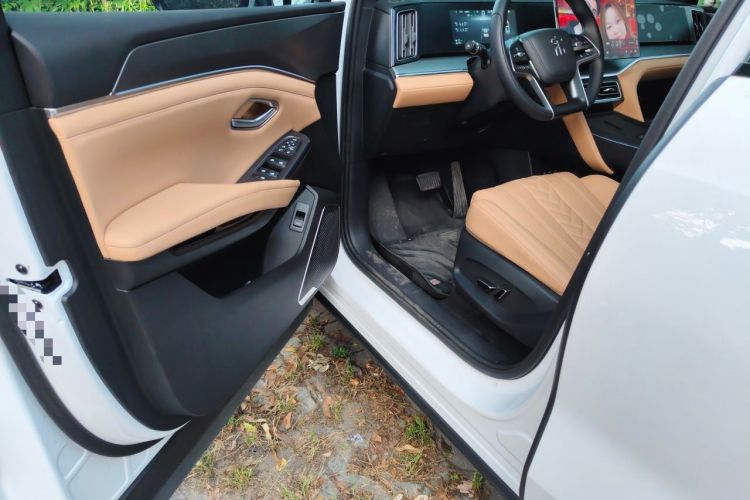 Used BYD Song L DM-i 2024 160km Beyond Edition Driver Seat