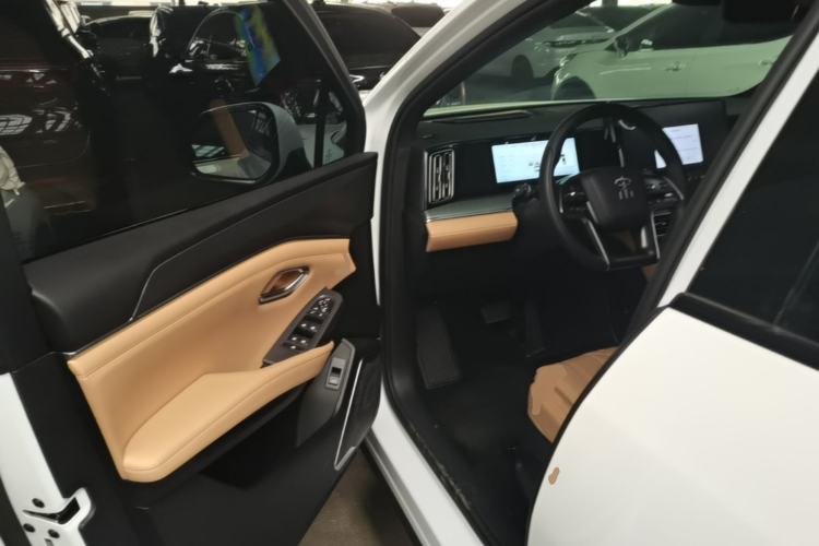 Used BYD Song L DM-i 2024 160km Beyond Edition Driver Seat