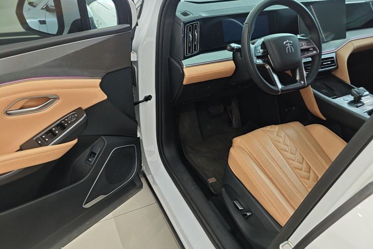 Used BYD Song L DM-i 2024 112 km Beyond Edition Driver Seat