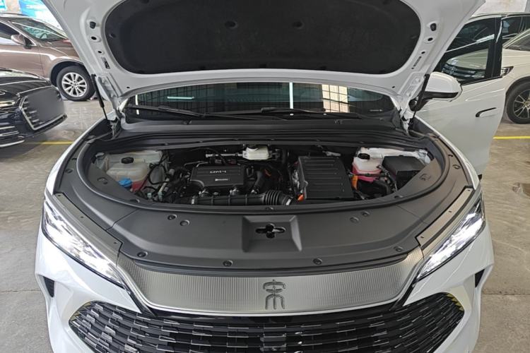 Used BYD Song L DM-i 2024 112 km Beyond Edition Engine Bay
