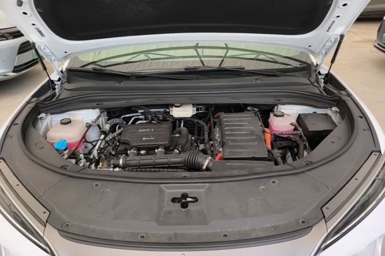 Used BYD Song L DM-i 2024 112 km Beyond Edition Engine Bay