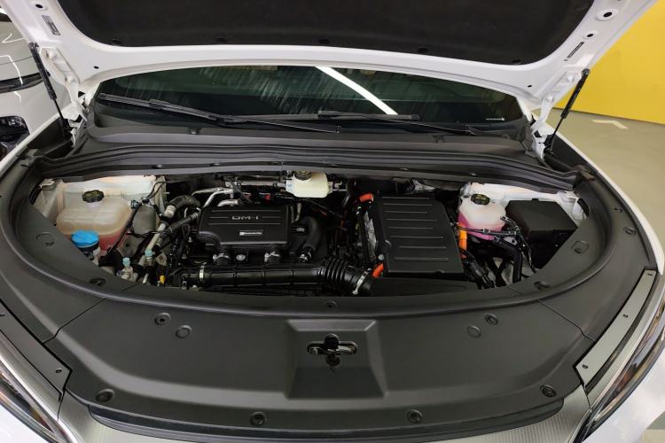 Used BYD Song L DM-i 2024 112 km Leading Edition Engine Bay