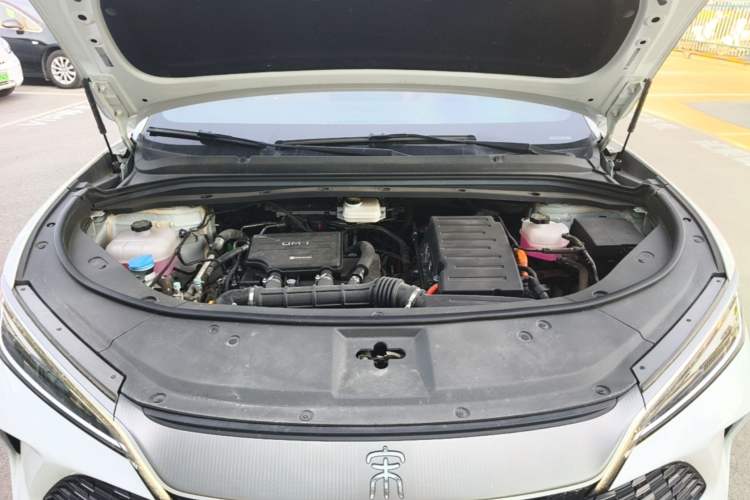 Used BYD Song L DM-i 2024 112 km Leading Edition Engine Bay