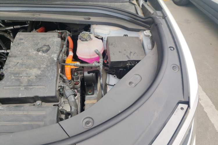 Used BYD Song L DM-i 2024 112 km Beyond Edition Engine Bay Left