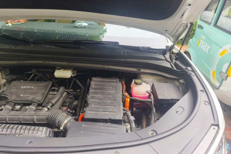 Used BYD Song L DM-i 2024 112 km Leading Edition Engine Bay Left