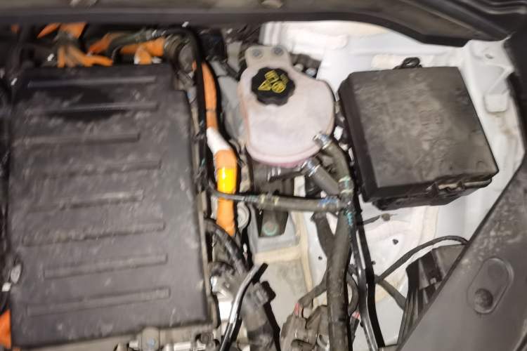 Used BYD Song L DM-i 2024 112 km Beyond Edition Engine Bay Left