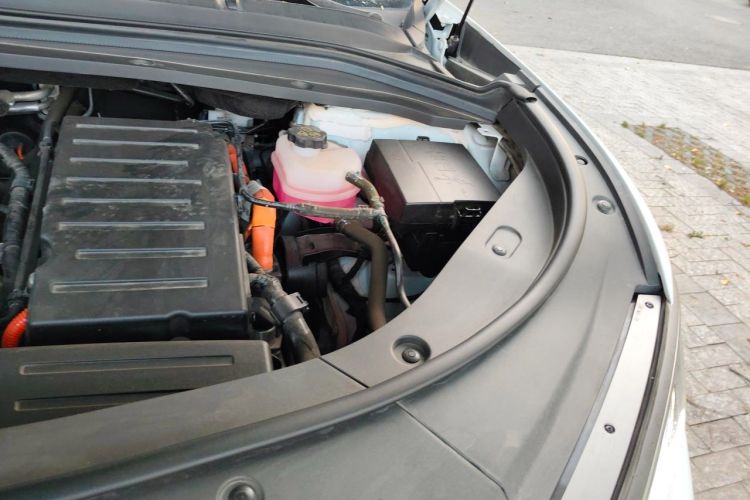 Used BYD Song L DM-i 2024 160km Beyond Edition Engine Bay Left