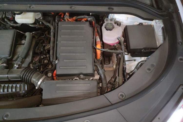 Used BYD Song L DM-i 2024 112 km Leading Edition Engine Bay Left