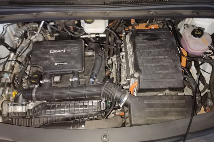 Used BYD Song L DM-i 2024 112 km Beyond Edition Engine Bay