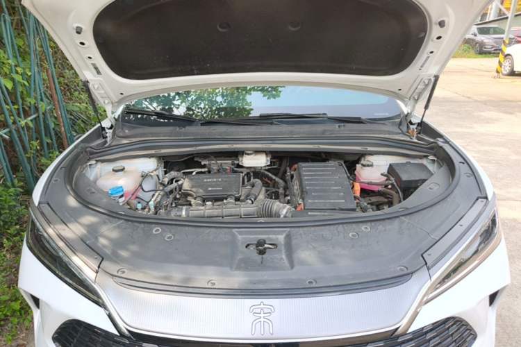 Used BYD Song L DM-i 2024 112 km Beyond Edition Engine Bay
