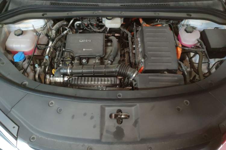 Used BYD Song L DM-i 2024 112 km Leading Edition Engine Bay