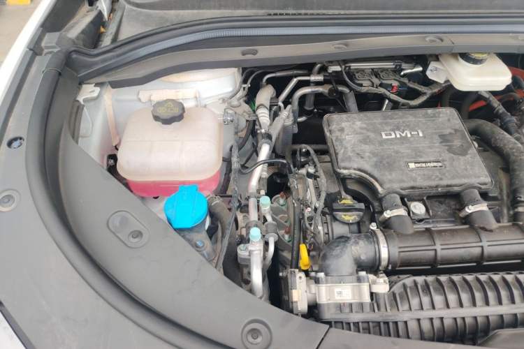 Used BYD Song L DM-i 2024 112 km Beyond Edition Engine Bay Right