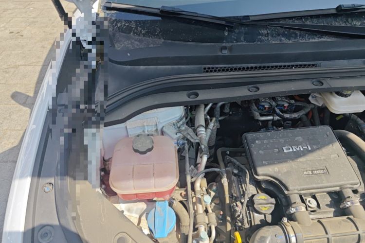 Used BYD Song L DM-i 2024 112 km Beyond Edition Engine Bay Right