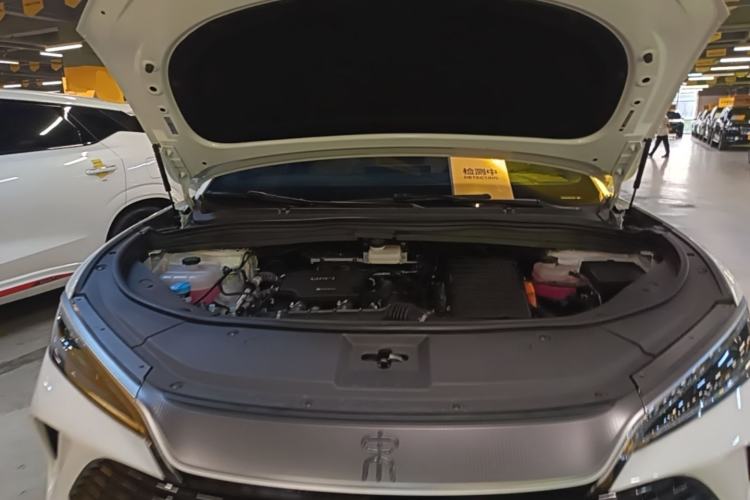 Used BYD Song L DM-i 2024 112 km Leading Edition Engine Bay