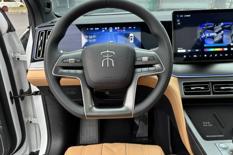 Used BYD Song L DM-i 2024 112 km Beyond Edition Exterior 11