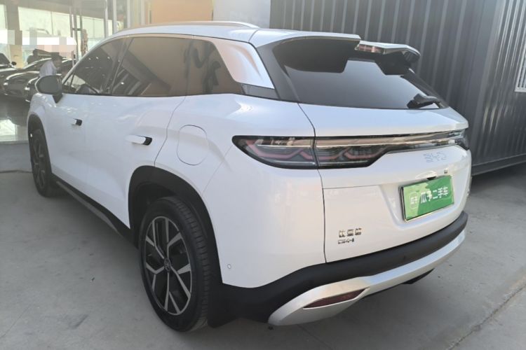 Used BYD Song L DM-i 2024 160 km Excellence Version Exterior 2