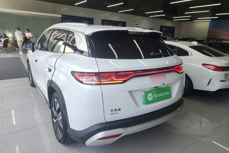 Used BYD Song L DM-i 2024 160 km Excellence Version Exterior 2