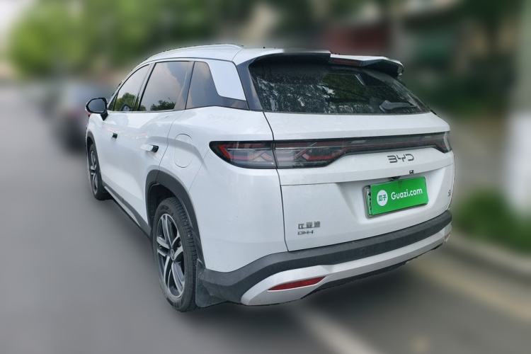 Used BYD Song L DM-i 2024 112 km Beyond Edition Exterior 3