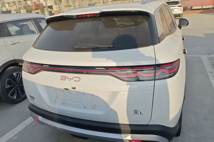 Used BYD Song L DM-i 2024 160km Beyond Edition Exterior 4