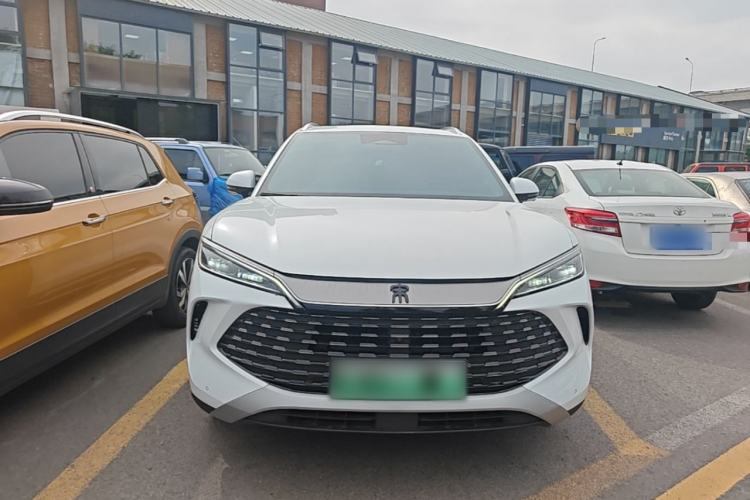 Used BYD Song L DM-i 2024 112 km Beyond Edition Front