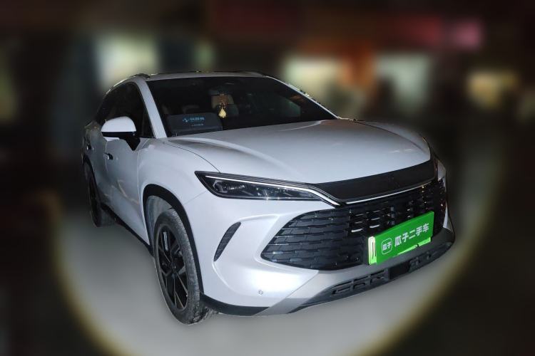 Used BYD Song L DM-i 2024 160km Beyond Edition Front Right 45 Deg